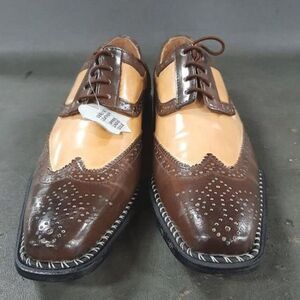 Fortune From Liberty Mens Brown Beige Leather Wingtip Oxford Dress Shoes US 7.5